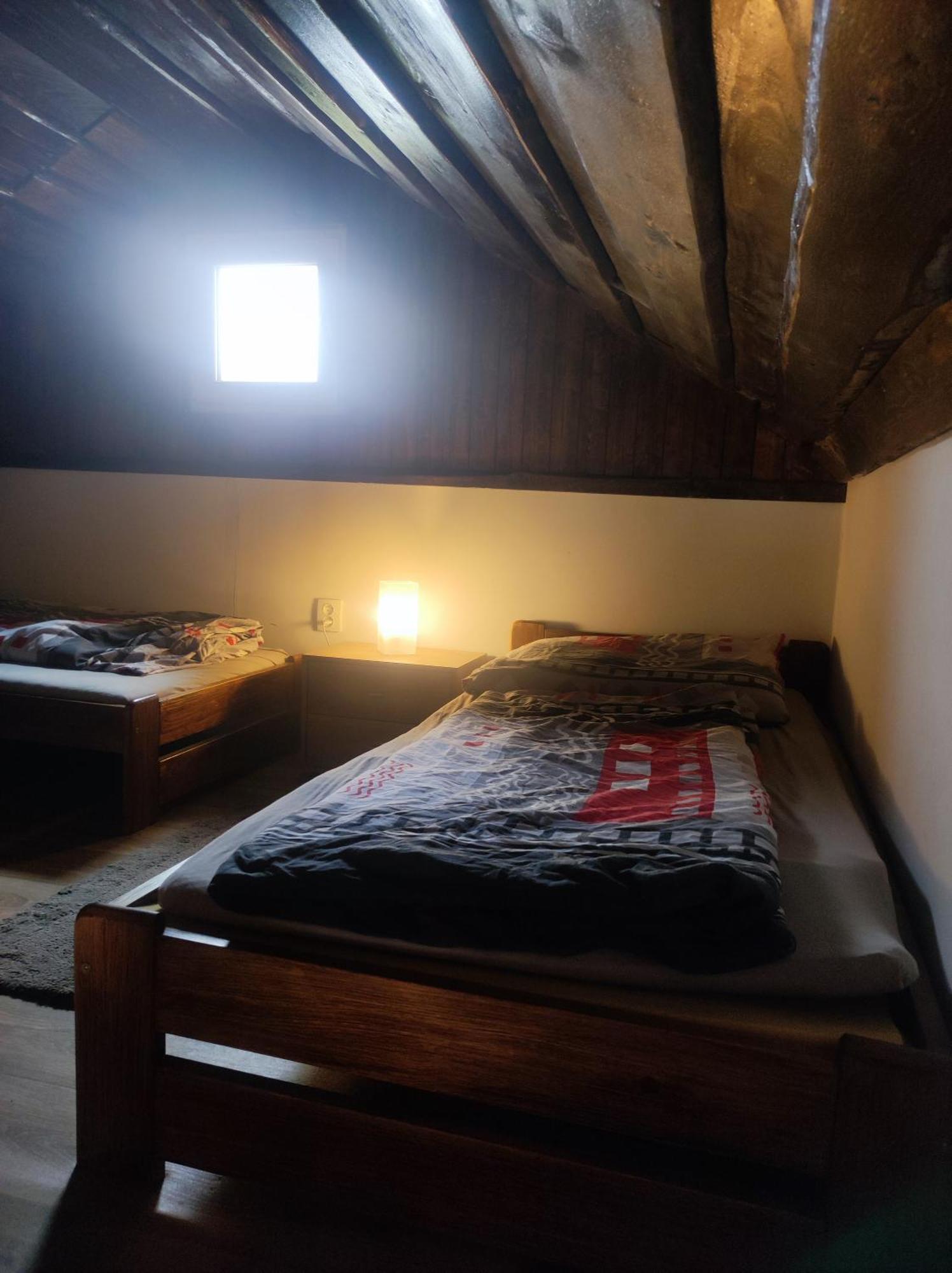 Ubytovani V Klimatizovanych Chatickach Stit Chlumec nad Cidlinou Dış mekan fotoğraf